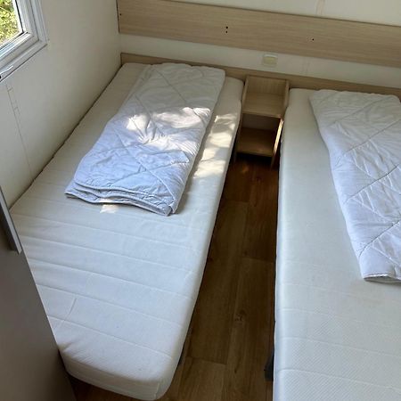 Luxueuze Stacaravan 4Pers Met Terras En Tuintje ברדנה מראה חיצוני תמונה