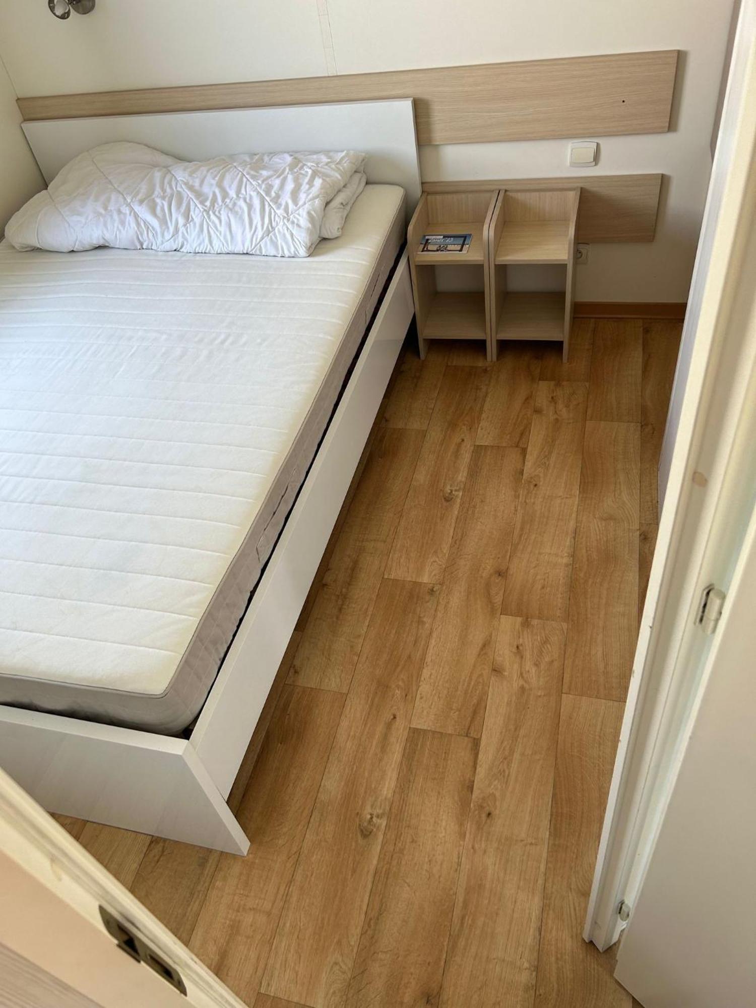 Luxueuze Stacaravan 4Pers Met Terras En Tuintje ברדנה מראה חיצוני תמונה